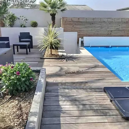וילה Exceptionnelle Piscine Et Jardin Prive Sejour De Gamme Proche La Rochelle *
